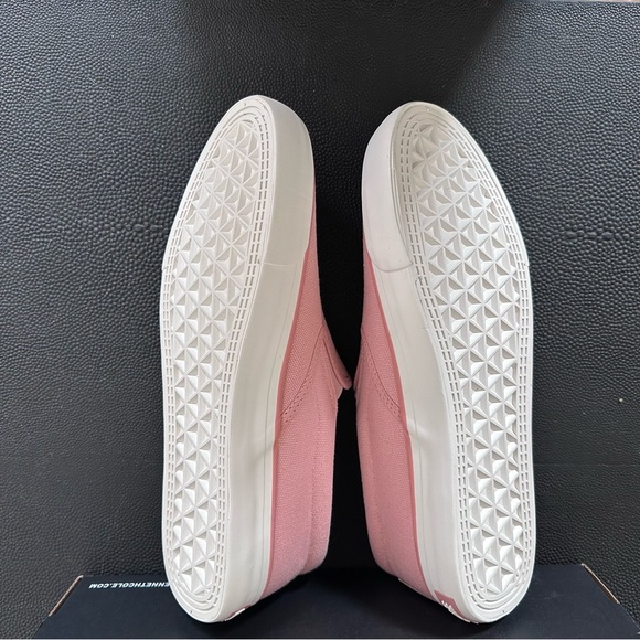 New Kenneth Cole The Run Slip On Sneakers sz 8 - Picture 6 of 7